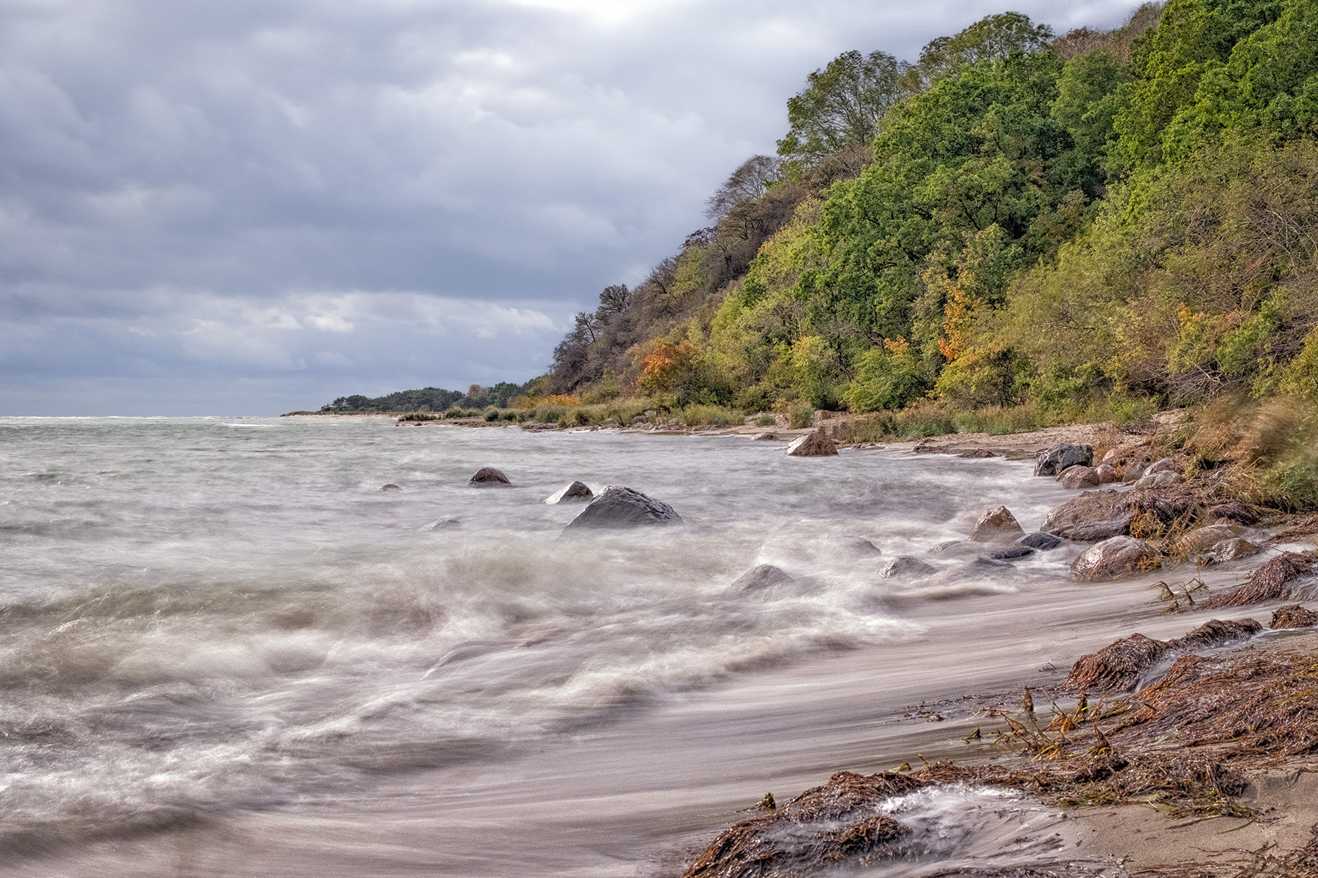 Platz 18 Stürmische Küste