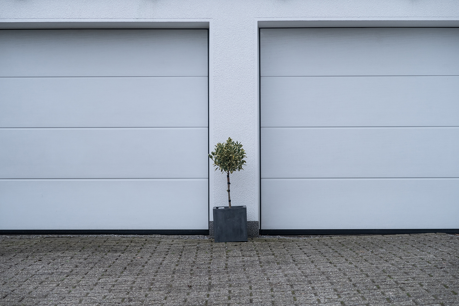 Platz 14 Garagen 2.jpg