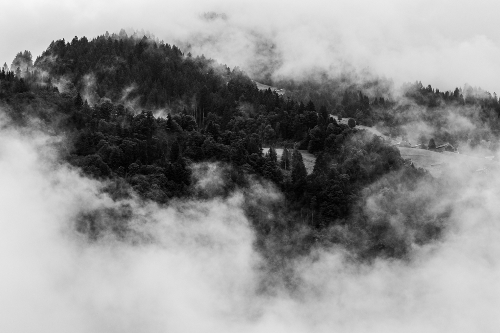 Platz 09 In den Bergen.jpg