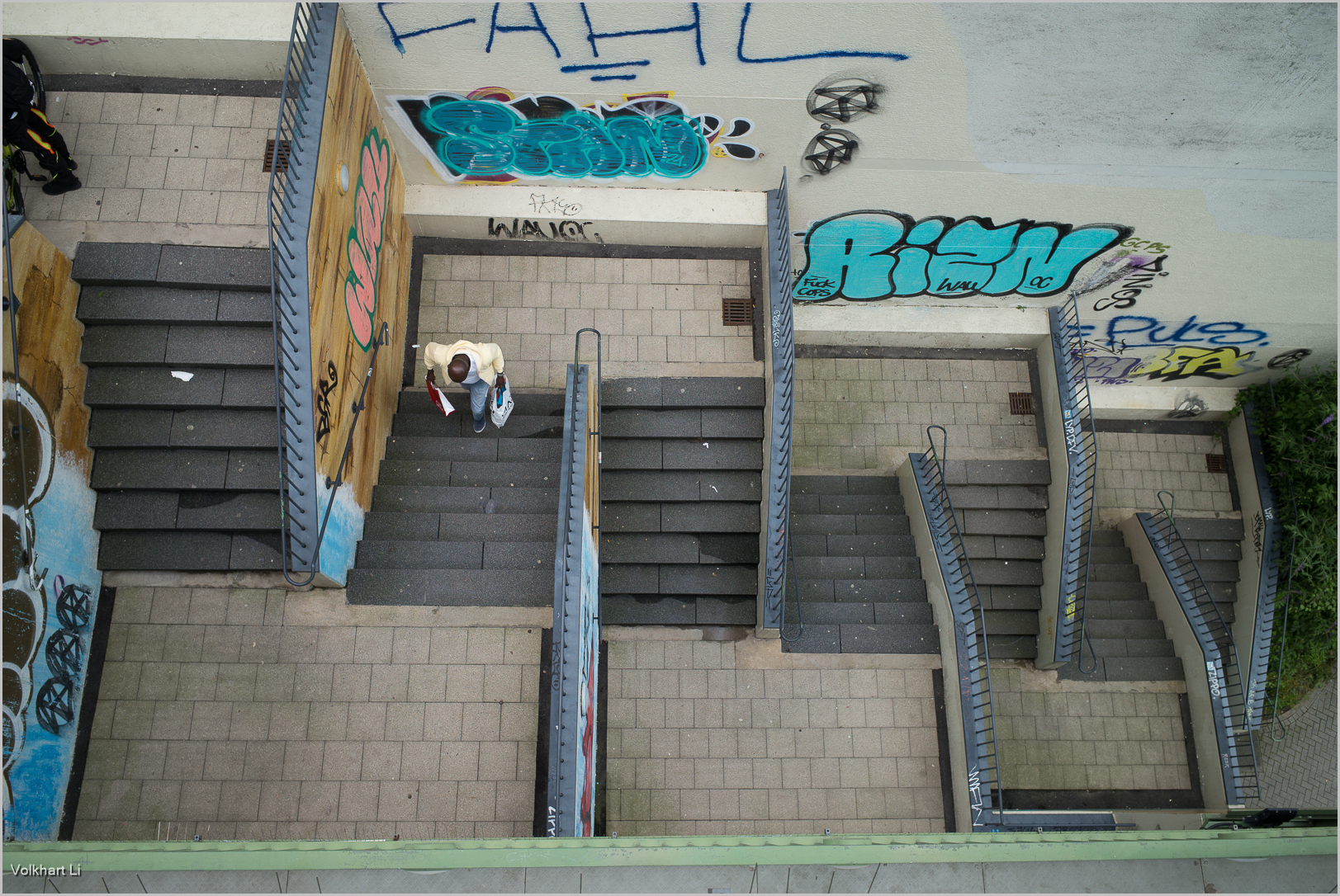 Treppen von oben -  Deutschland (2021).jpg