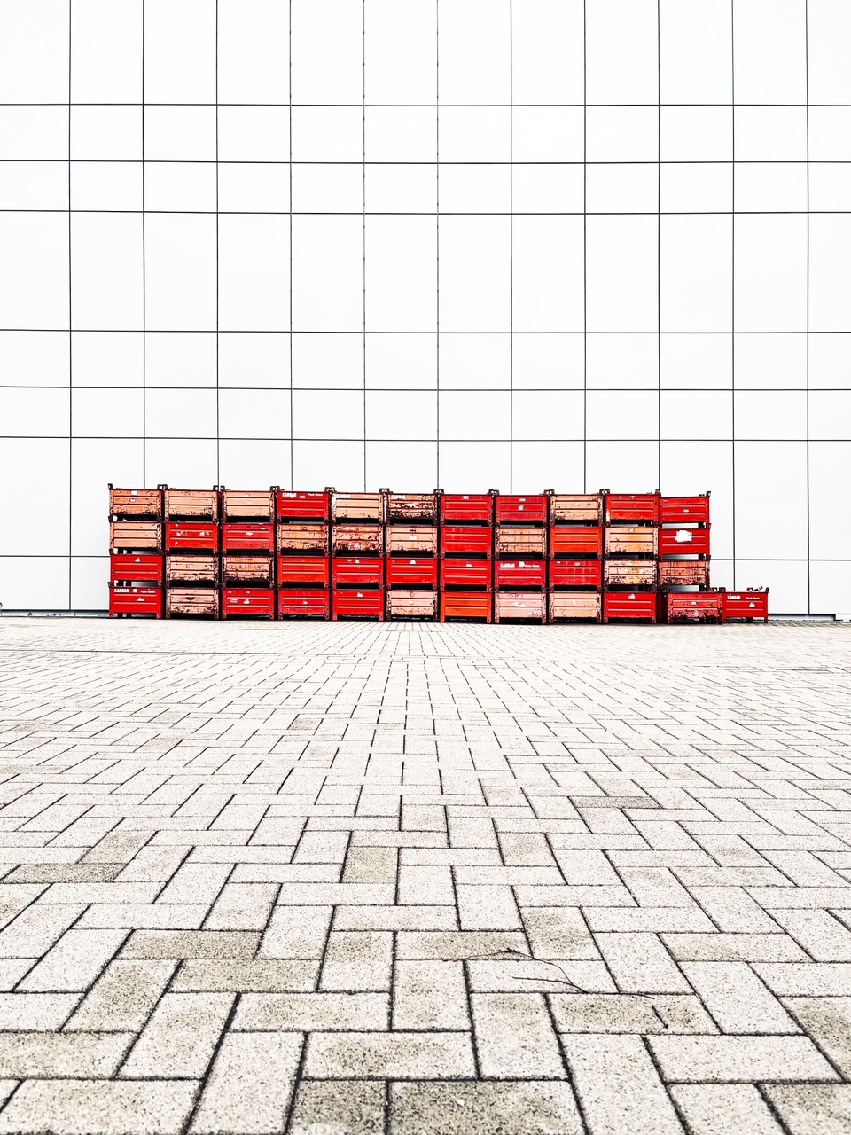 Platz 02 Rote Kisten.jpg