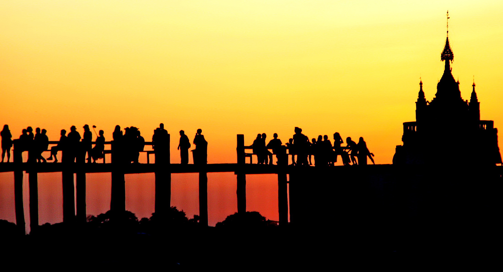 Platz 07 Brücke in Myanmar.JPG