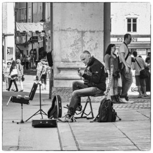 Martina Lenser - Street 2021 05 - Musiker Salzburg