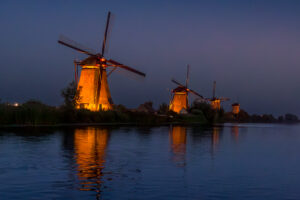 Die Windmühlen von Kinderdijk sind Teil des UNESCO Weltkulturerbes