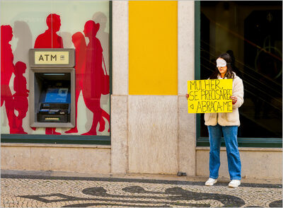 Geld oder Liebe (Frau, wenn Du es brauchst - Umarme mich) - Portugal (2025).jpg – Volkhart Li