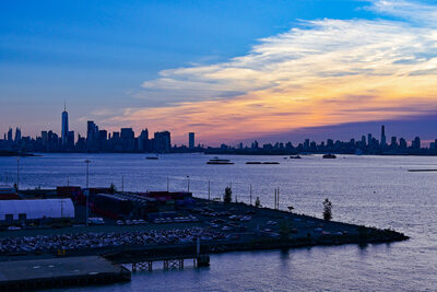 Platz 10 NYC Silhouette – Christiane Weiland